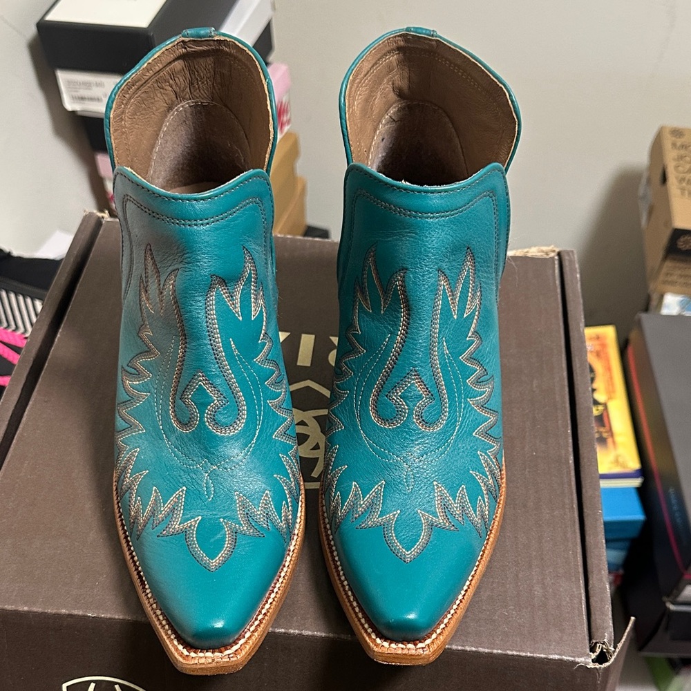 Ariat Turquoise Western Ankle Boots